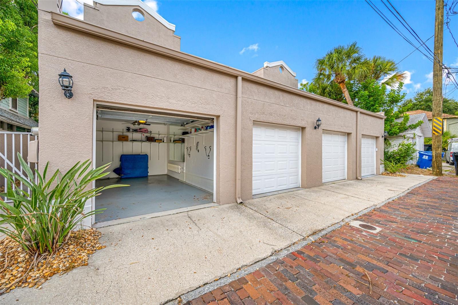 237 7TH AVE N #2, ST PETERSBURG, FL, 33701