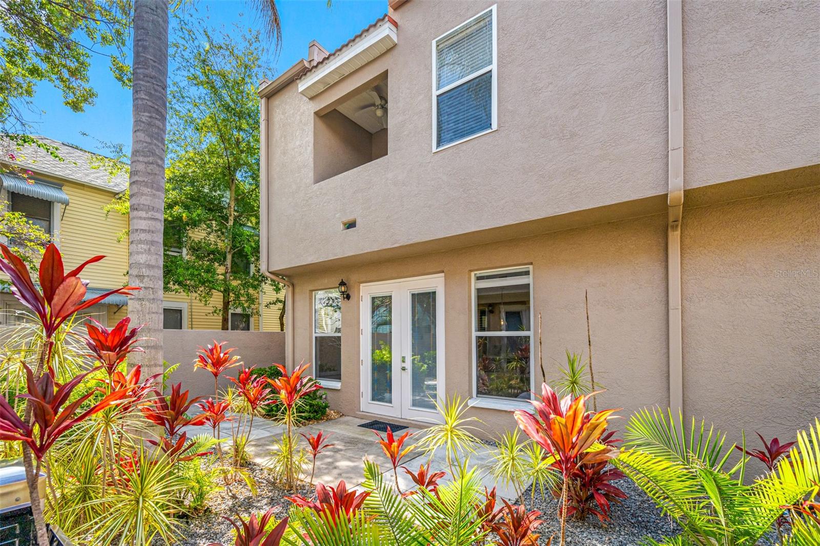 237 7TH AVE N #2, ST PETERSBURG, FL, 33701