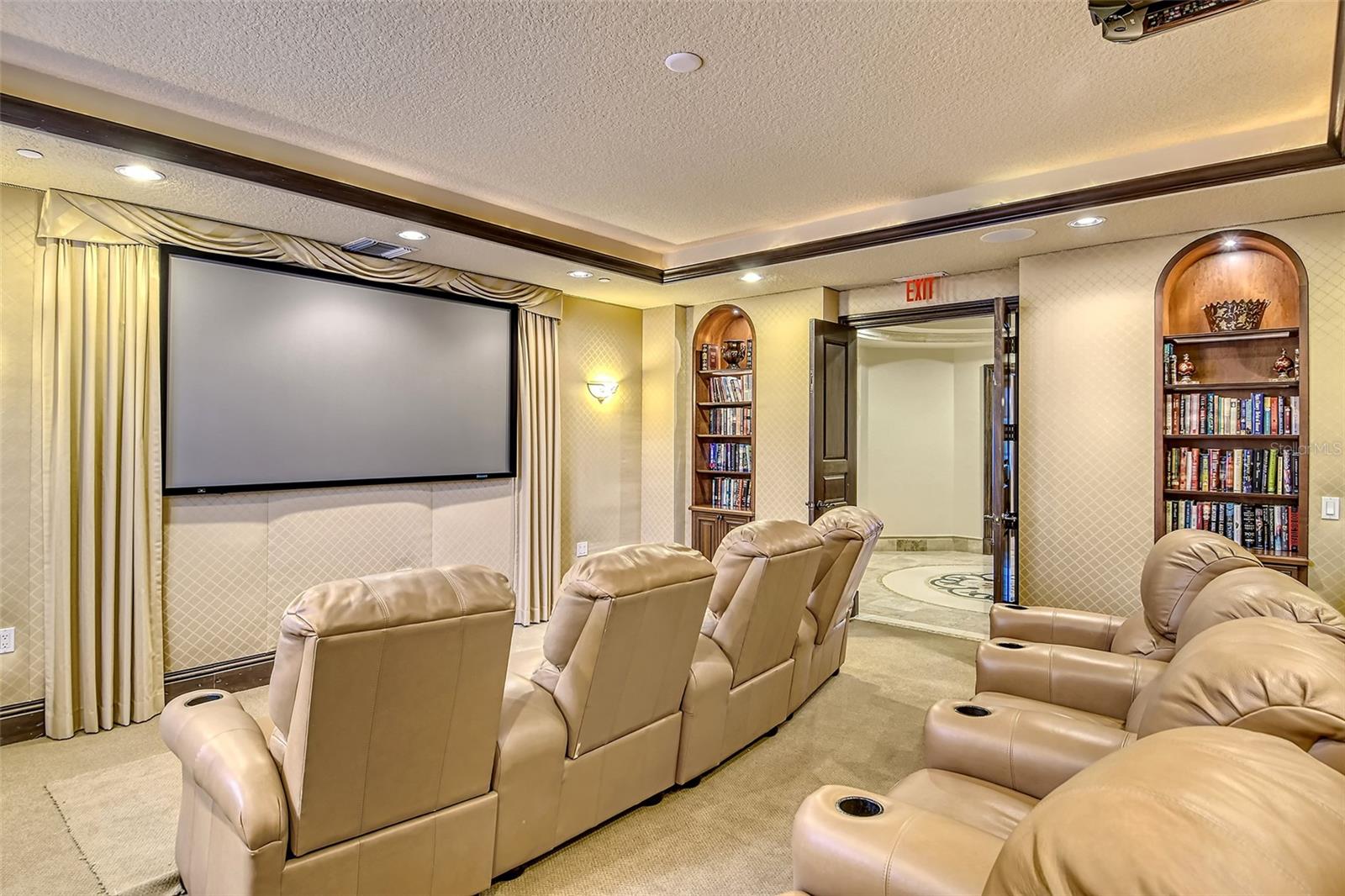 A4667652 Property Photo