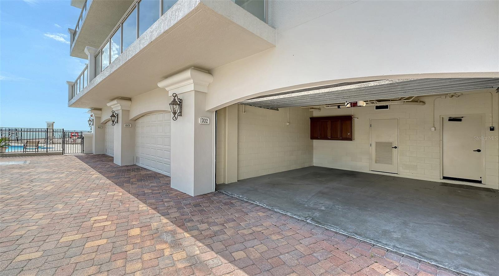 A4667652 Property Photo