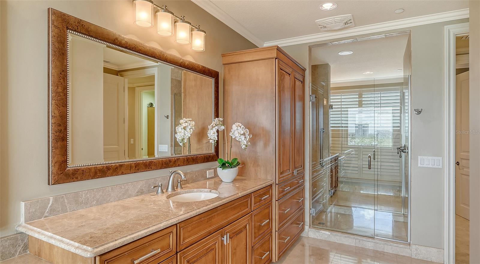 A4667652 Property Photo