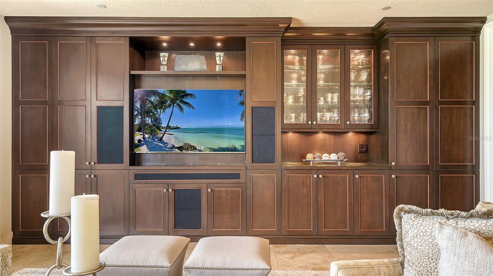 A4667652 Property Photo