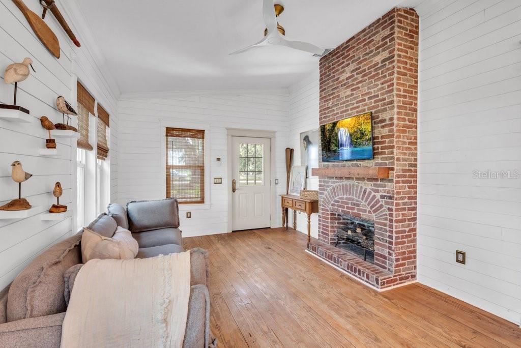 3011 LEWIS RD, DOVER, FL, 33527