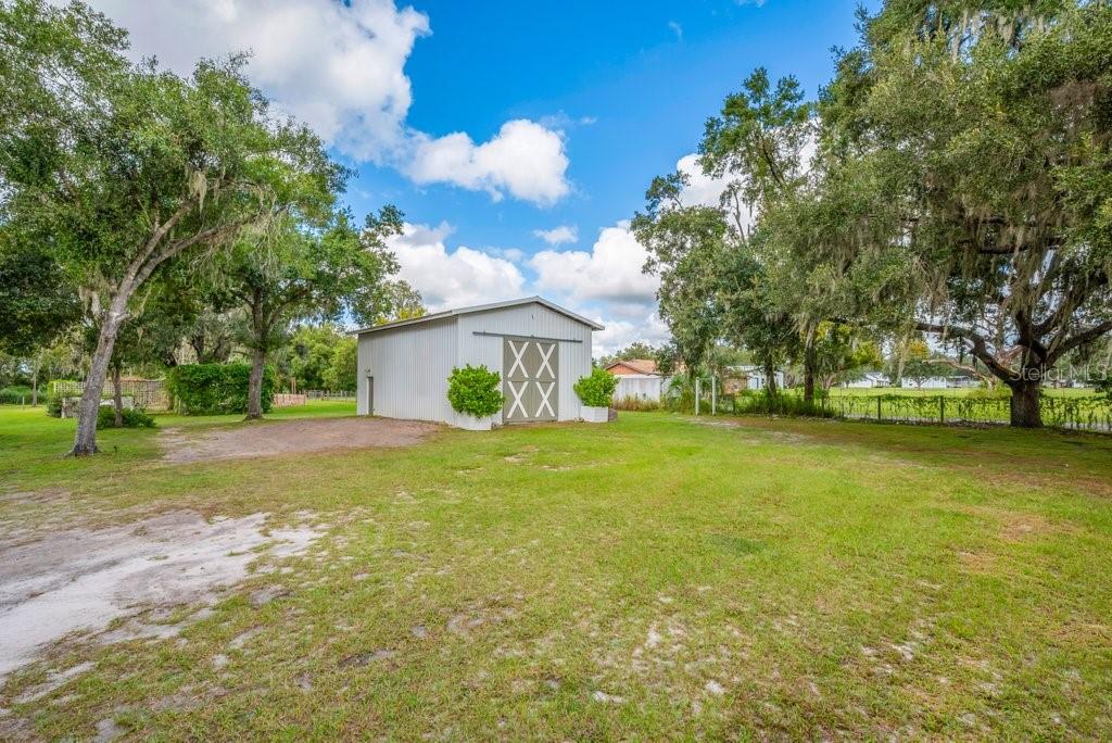 3011 LEWIS RD, DOVER, FL, 33527