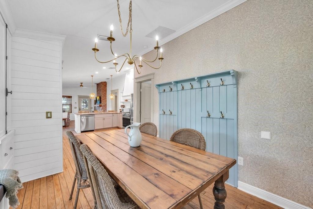 3011 LEWIS RD, DOVER, FL, 33527