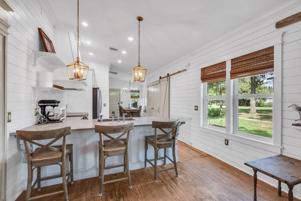 3011 LEWIS RD, DOVER, FL, 33527