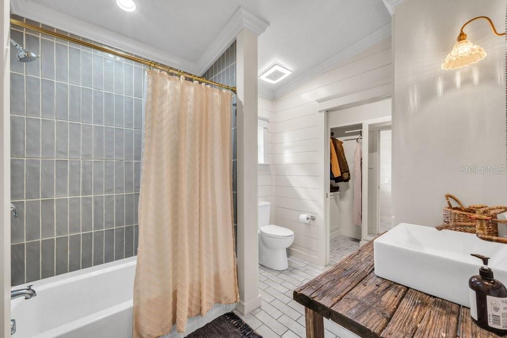 3011 LEWIS RD, DOVER, FL, 33527