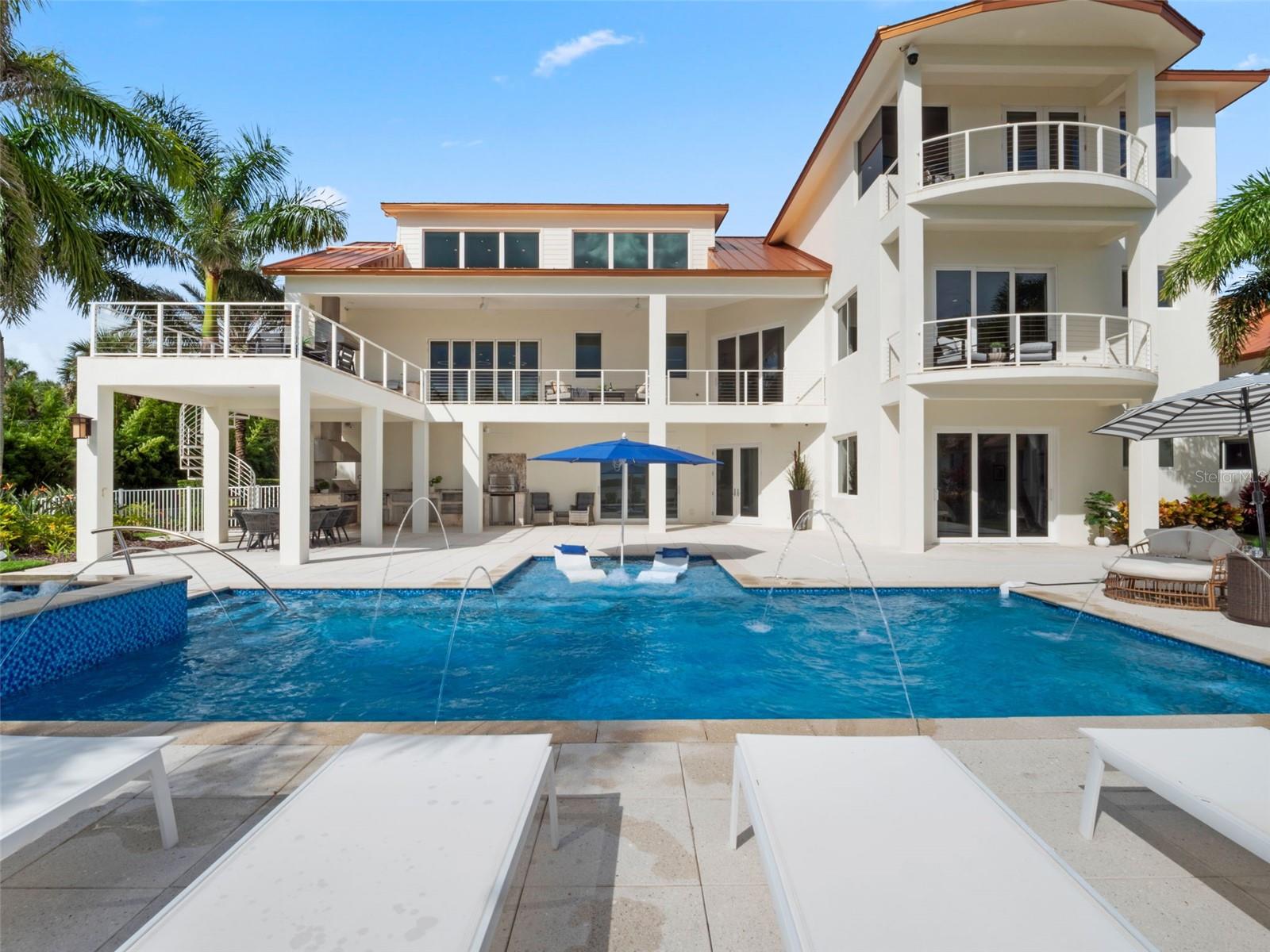 O6350479 Property Photo