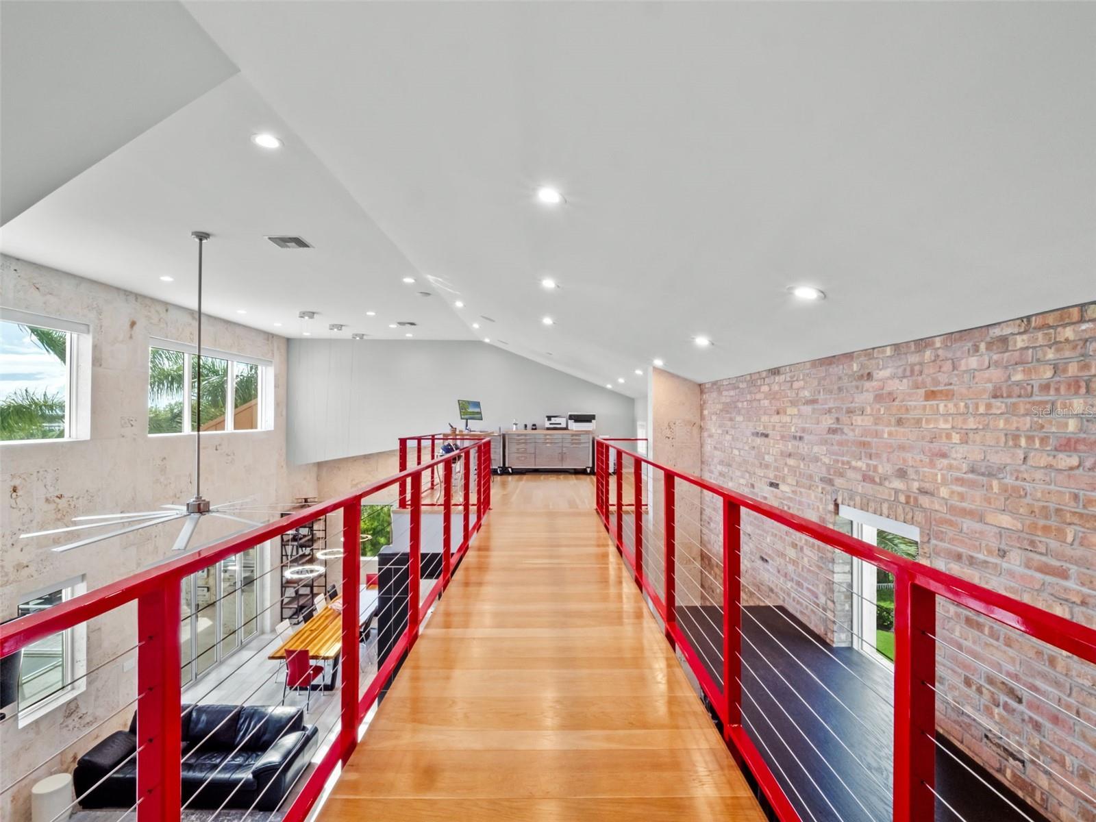 O6350479 Property Photo