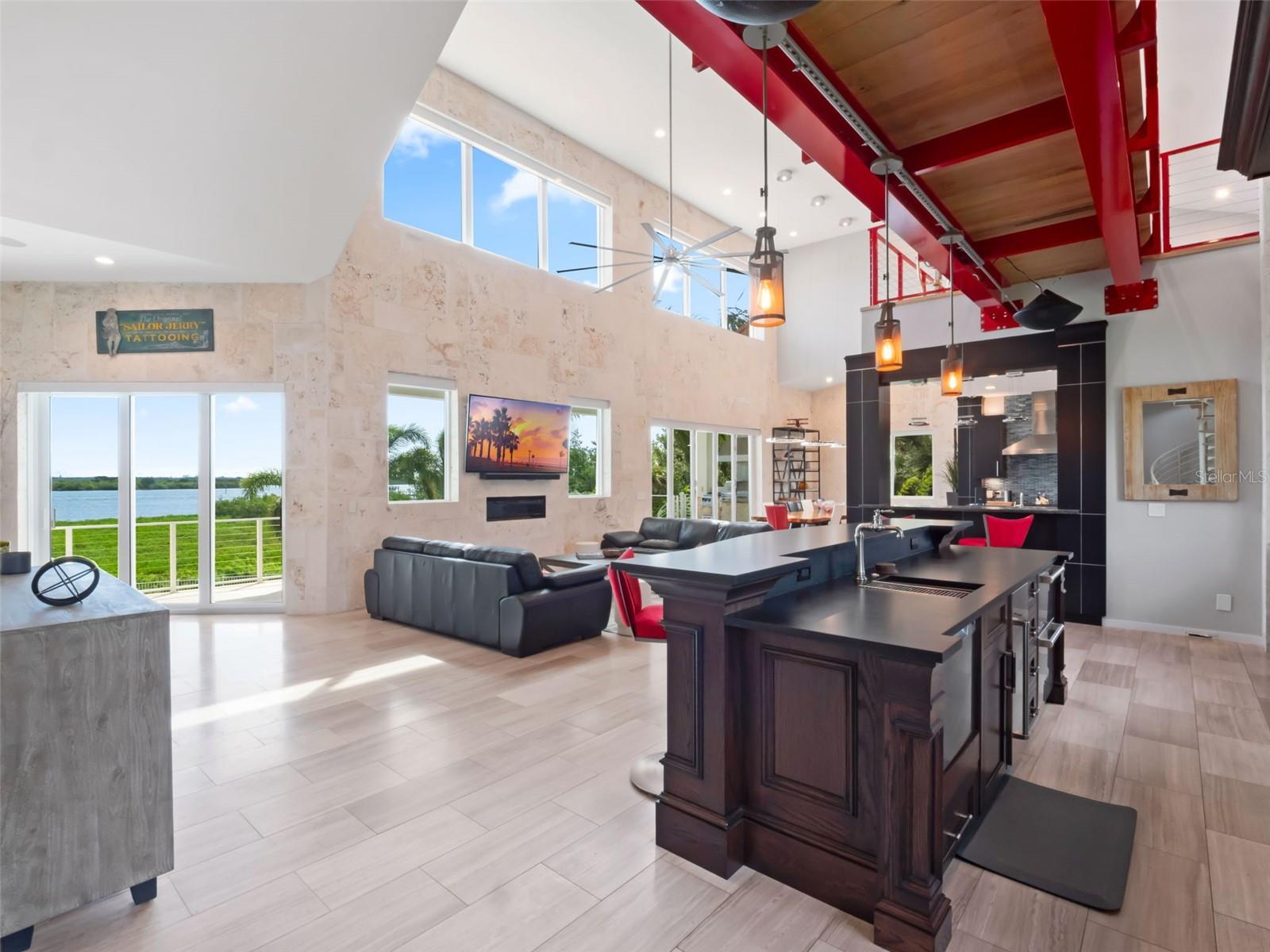 O6350479 Property Photo