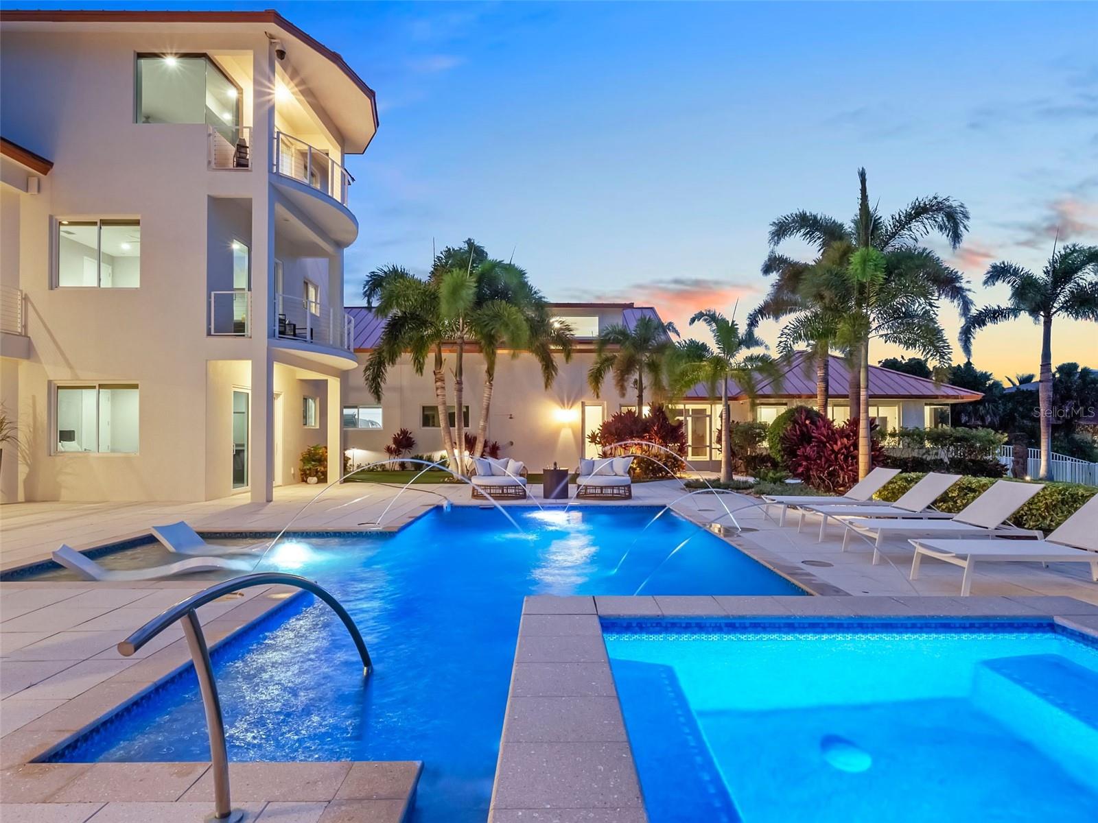 O6350479 Property Photo