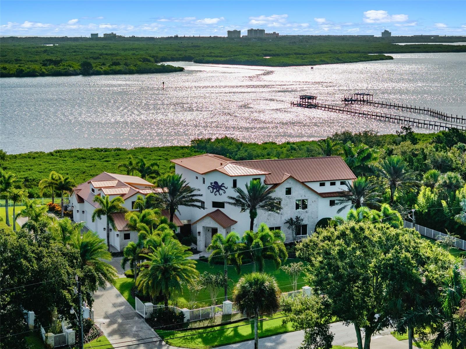 O6350479 Property Photo