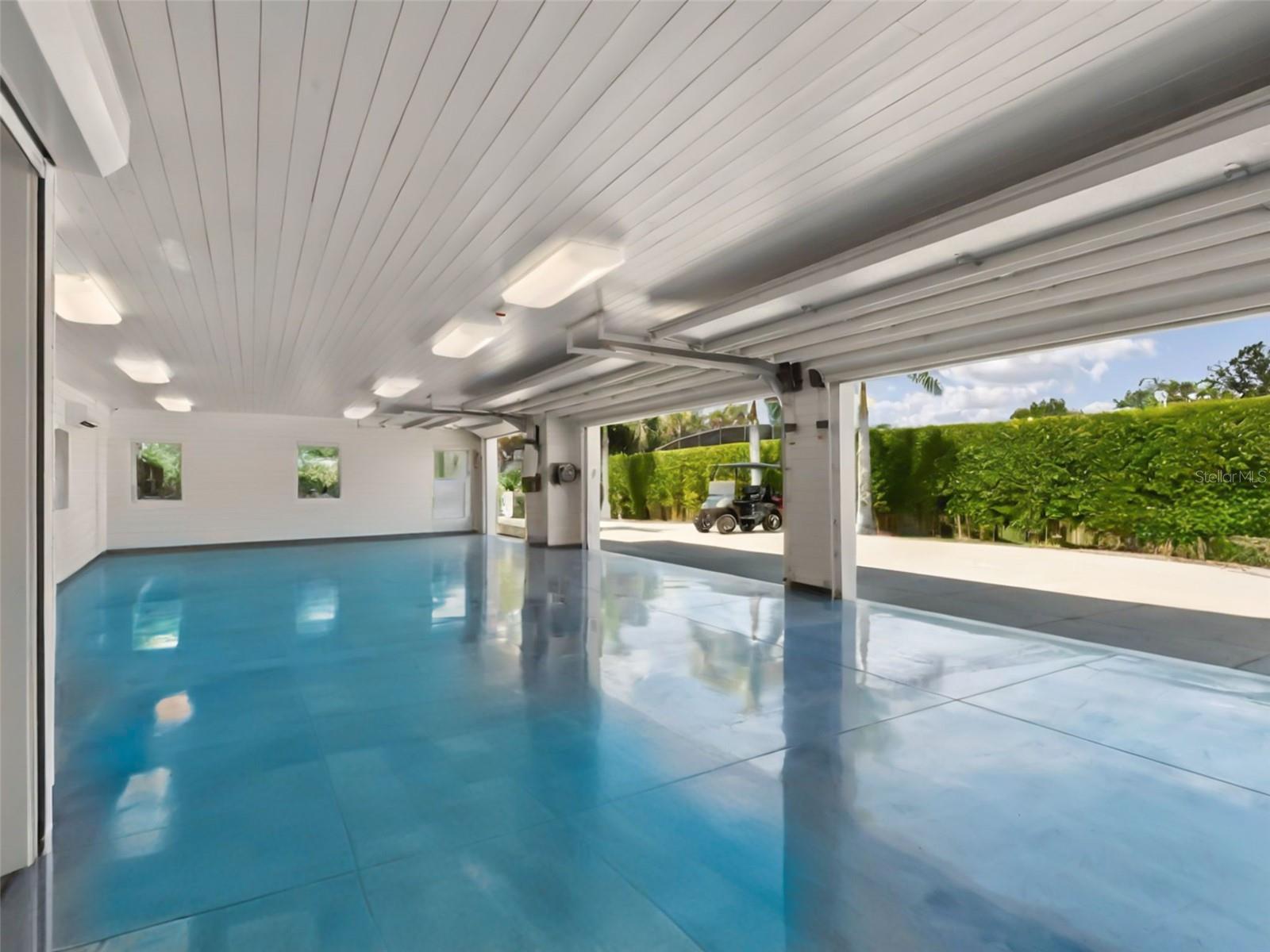 O6350479 Property Photo