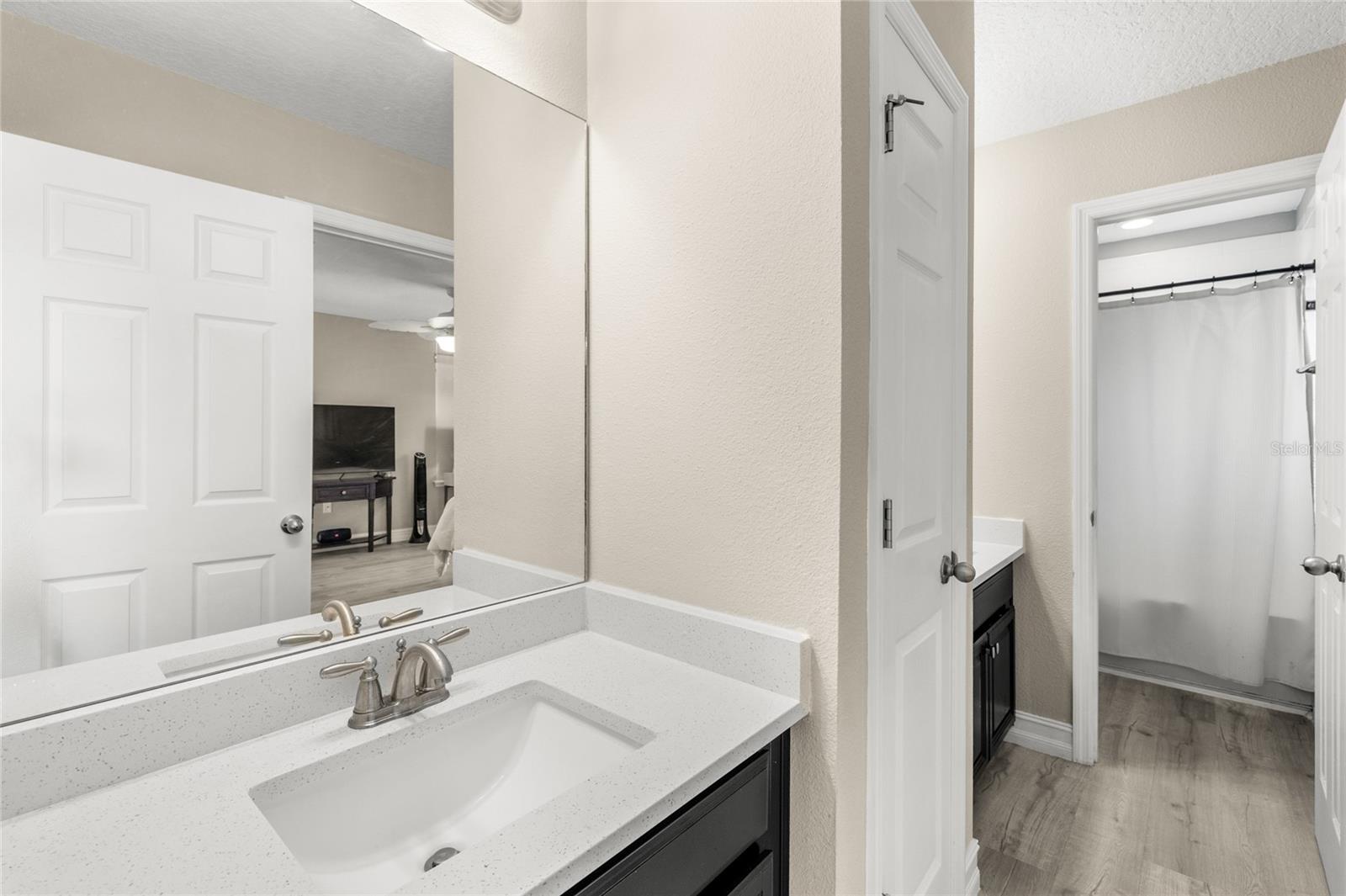 8764 LOOKOUT POINTE DR, WINDERMERE, FL, 34786