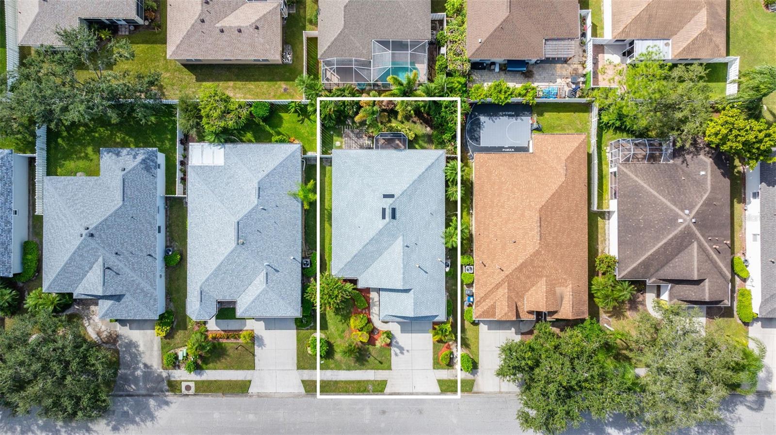 1261 MILLBROOK CIR, BRADENTON, FL, 34212