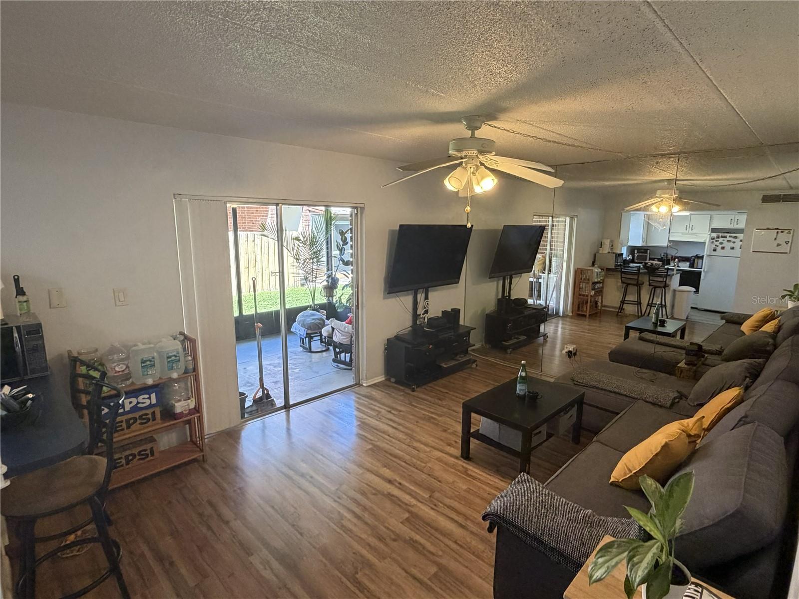 8520 9TH WAY N #B, ST PETERSBURG, FL, 33702