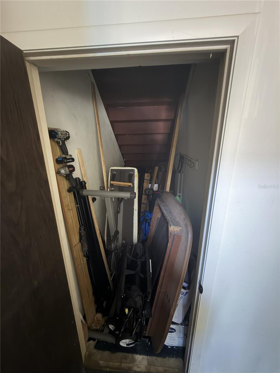 8520 9TH WAY N #B, ST PETERSBURG, FL, 33702