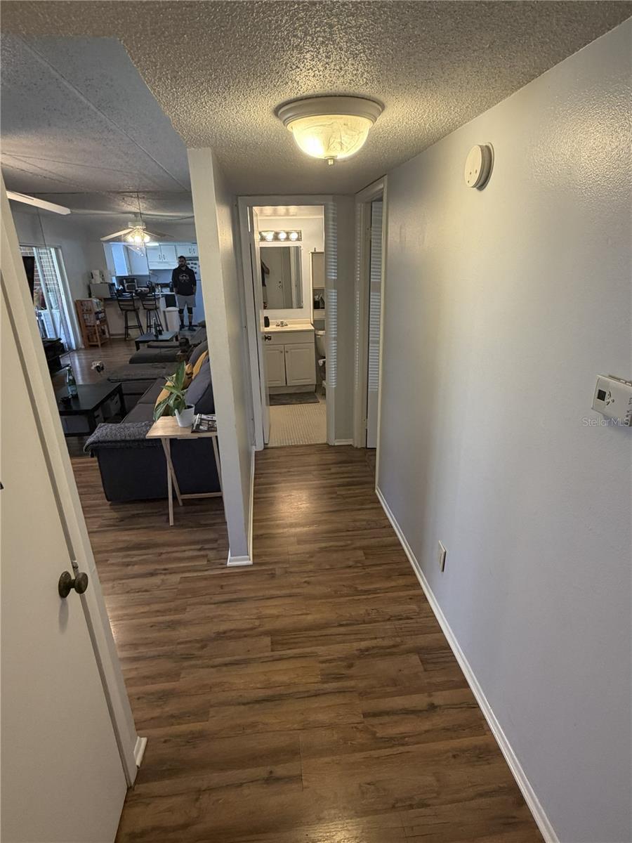 8520 9TH WAY N #B, ST PETERSBURG, FL, 33702