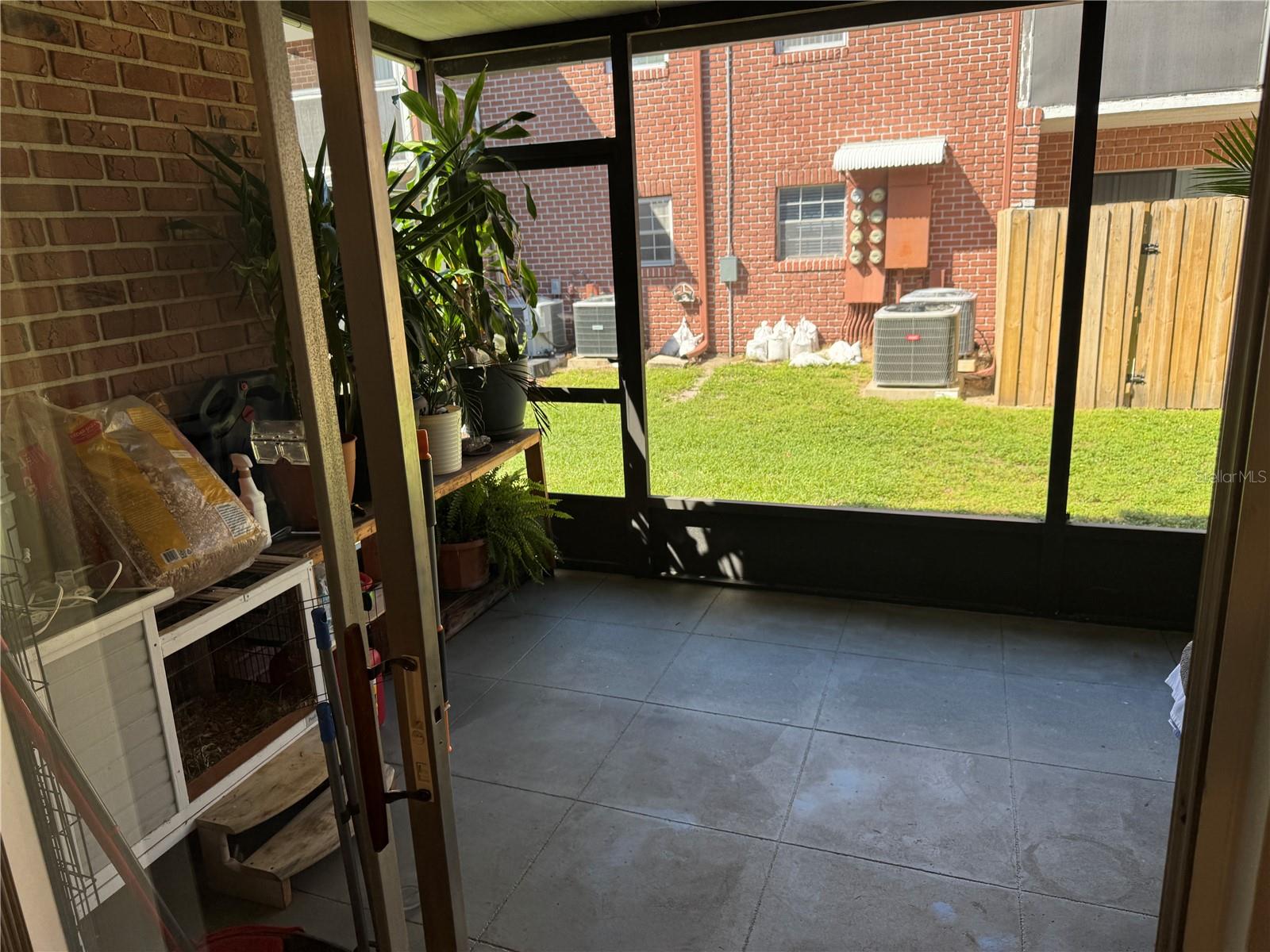 8520 9TH WAY N #B, ST PETERSBURG, FL, 33702