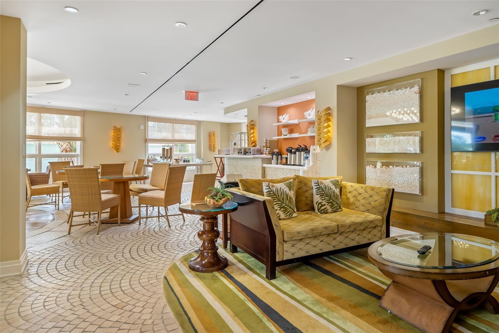 A4667661 Property Photo