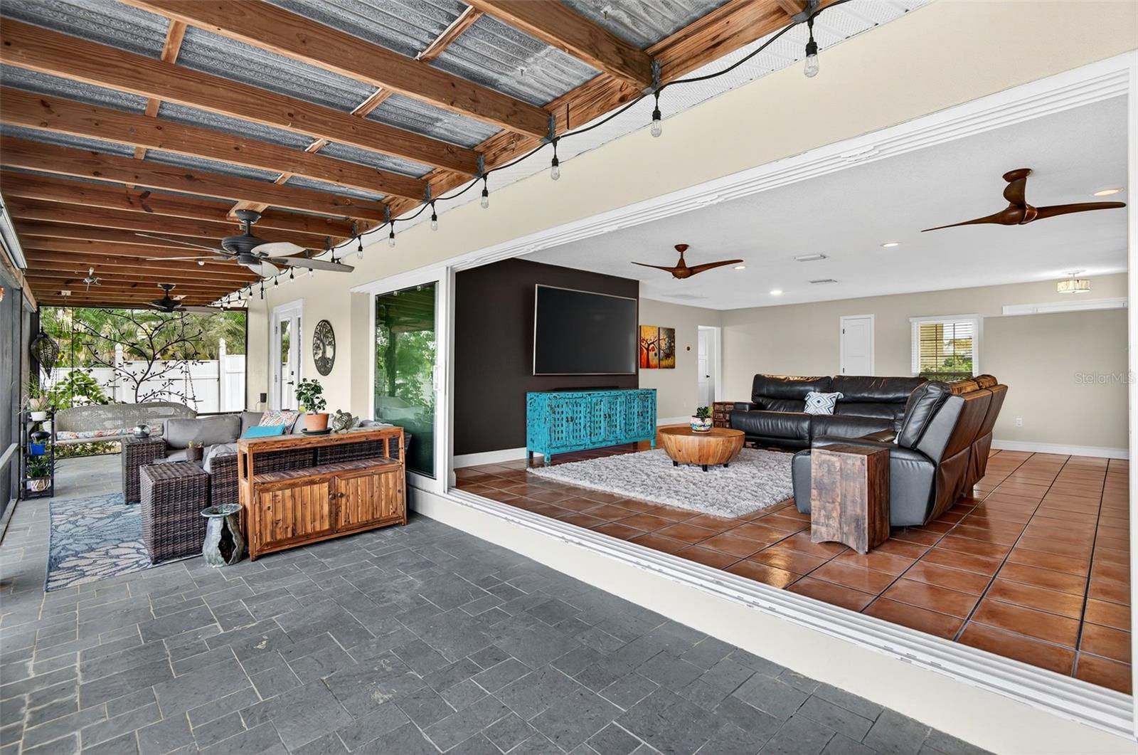 4624 BAY CREST DR, TAMPA, FL, 33615