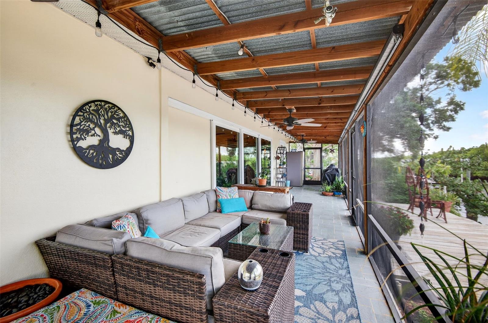 4624 BAY CREST DR, TAMPA, FL, 33615