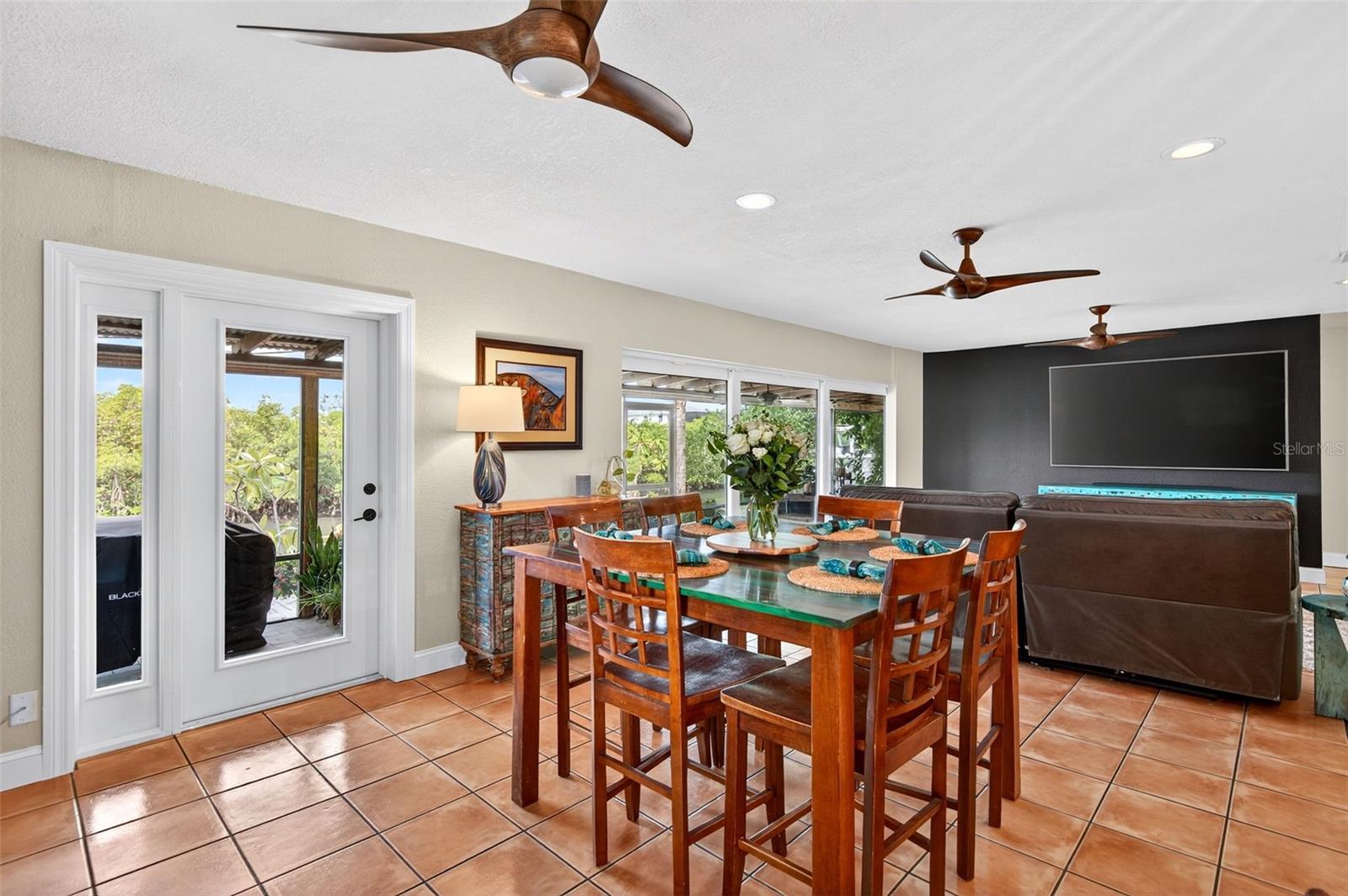 4624 BAY CREST DR, TAMPA, FL, 33615