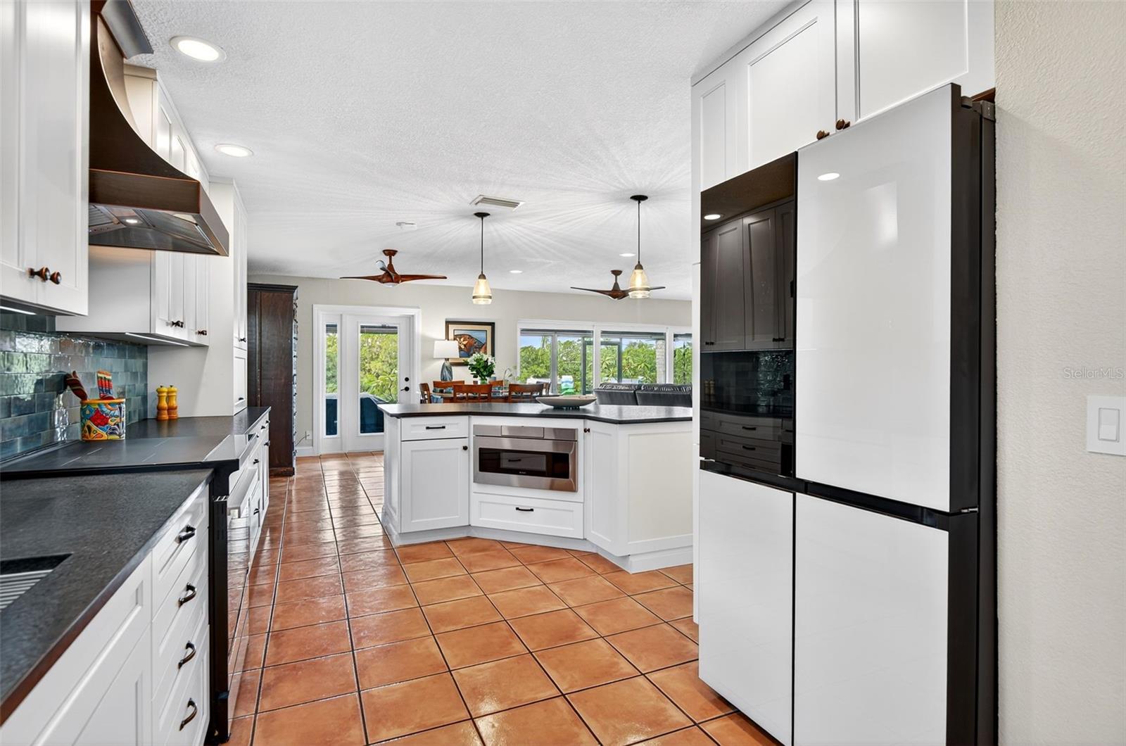 4624 BAY CREST DR, TAMPA, FL, 33615