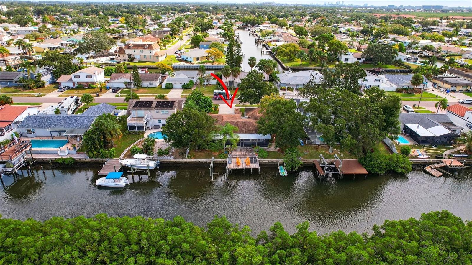 4624 BAY CREST DR, TAMPA, FL, 33615