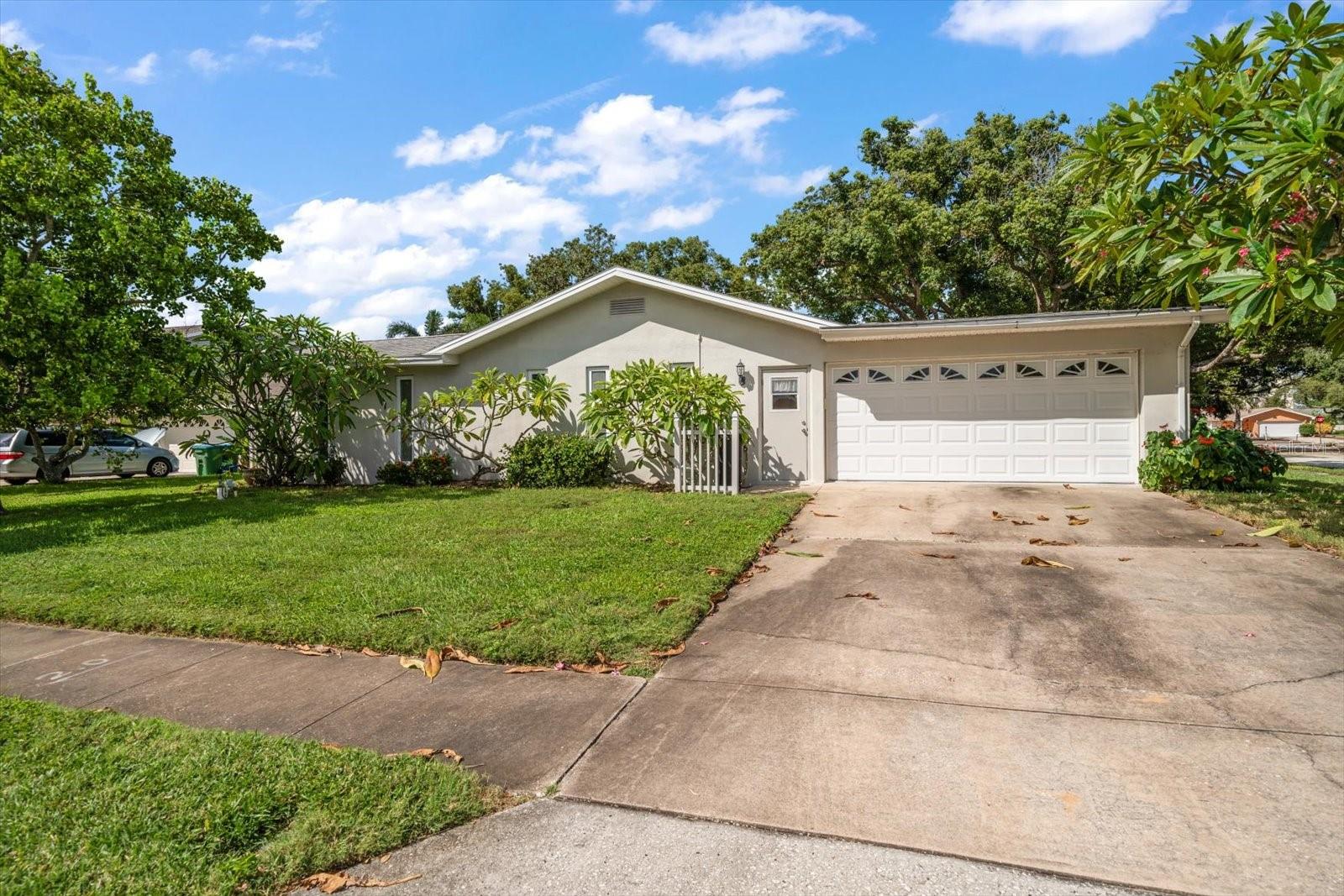 11040 141ST WAY, LARGO, FL, 33774