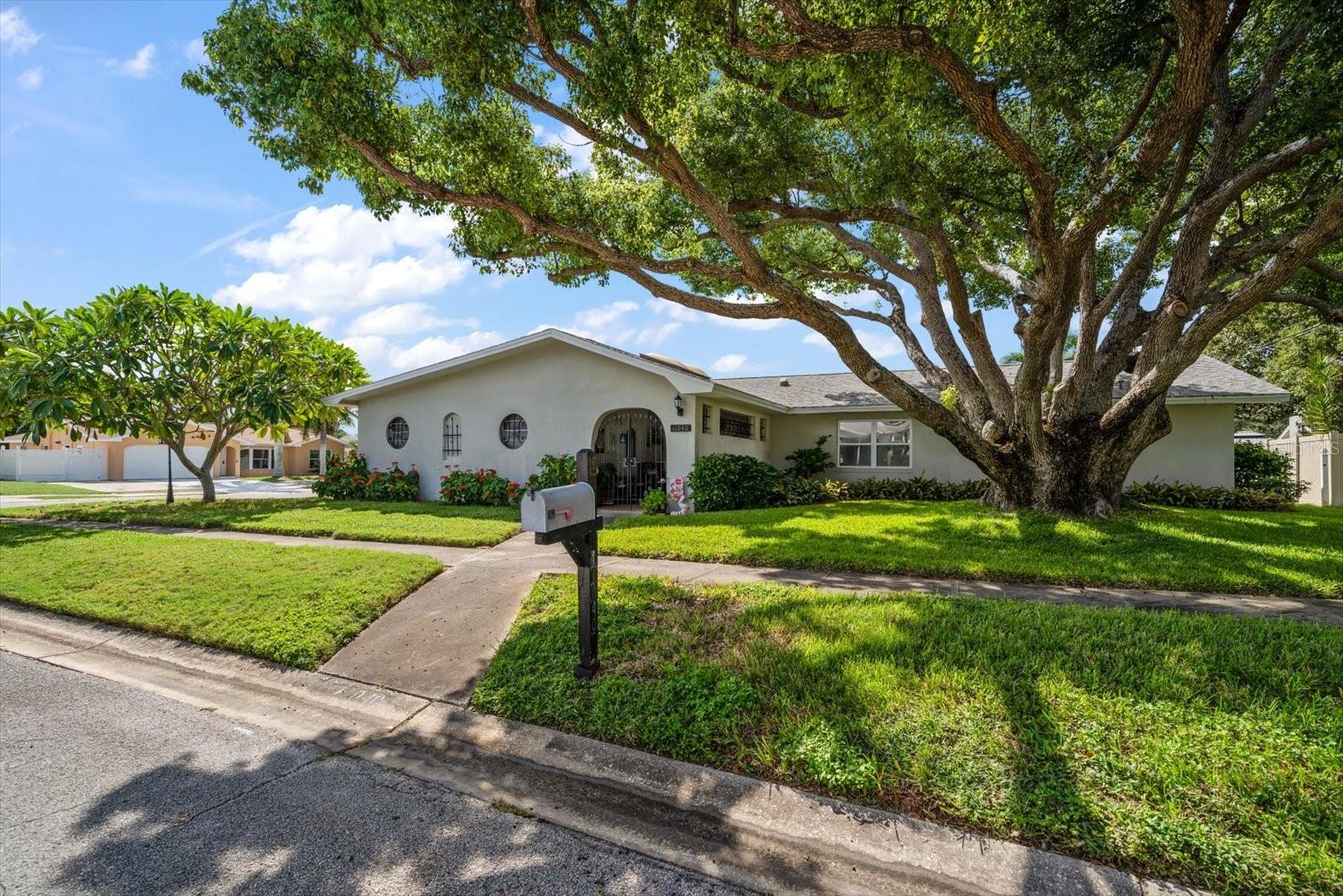 11040 141ST WAY, LARGO, FL, 33774