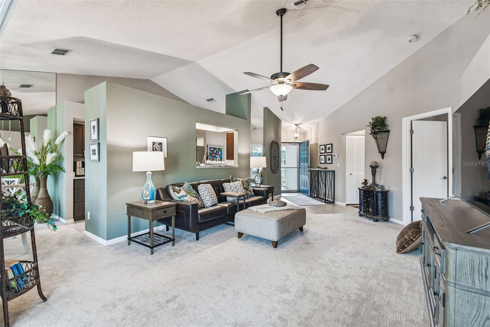 3582 INDIGO POND DR #3582, PALM HARBOR, FL, 34685