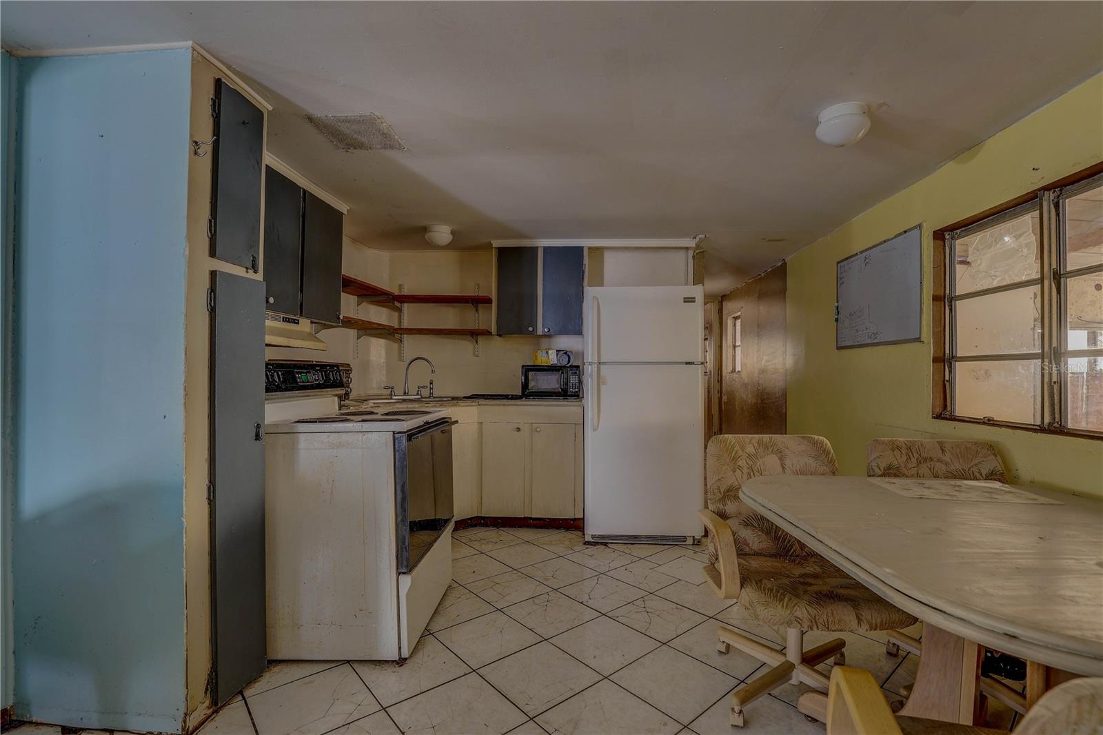 1852 HOYLE DR, HOLIDAY, FL, 34691