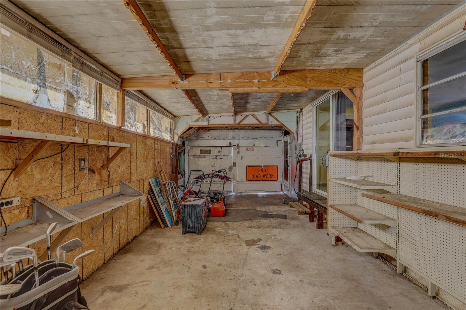 1852 HOYLE DR, HOLIDAY, FL, 34691