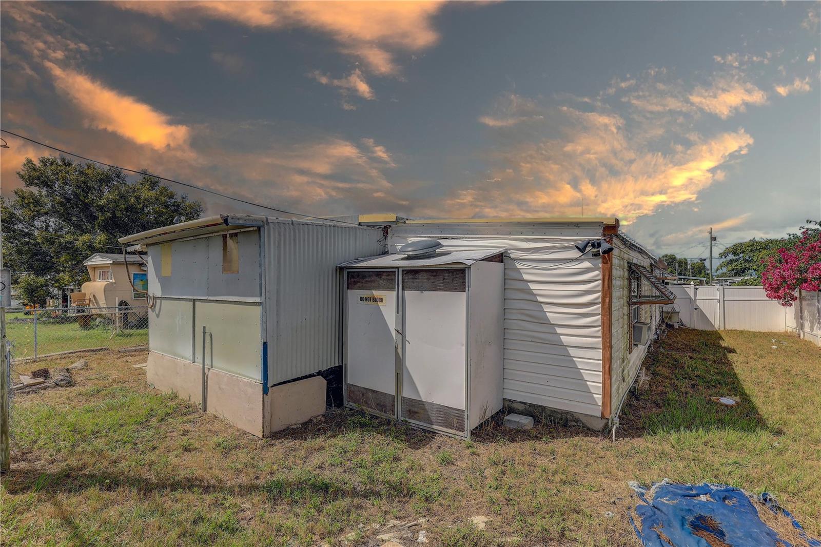 1852 HOYLE DR, HOLIDAY, FL, 34691