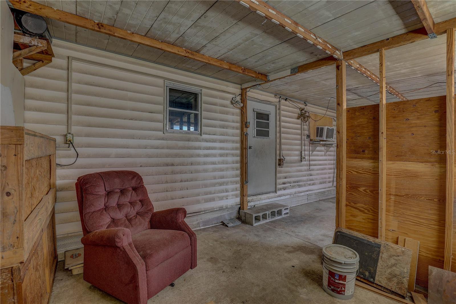 1852 HOYLE DR, HOLIDAY, FL, 34691