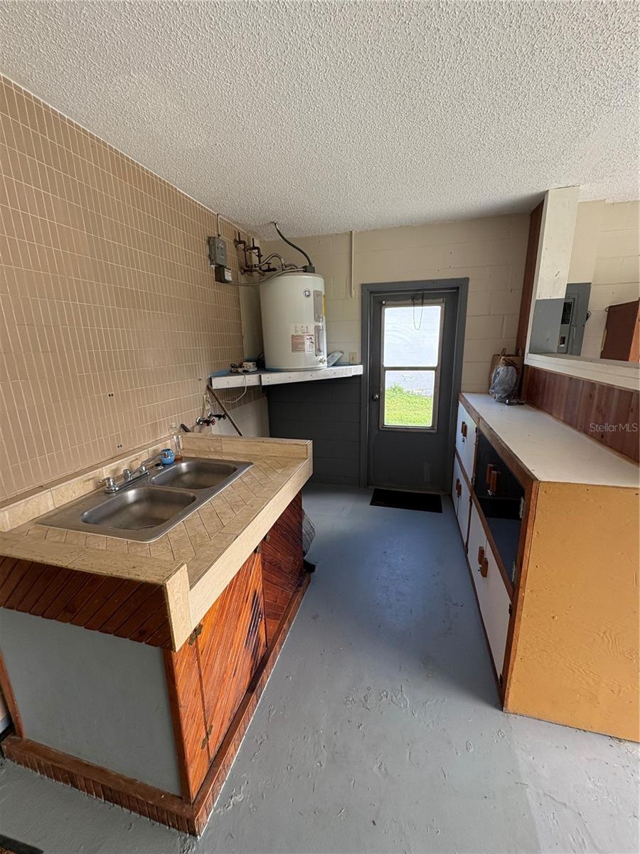 6259 108TH AVE N, PINELLAS PARK, FL, 33782