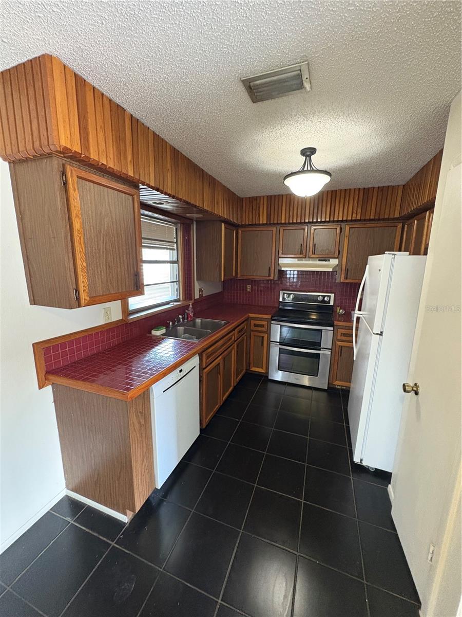 6259 108TH AVE N, PINELLAS PARK, FL, 33782