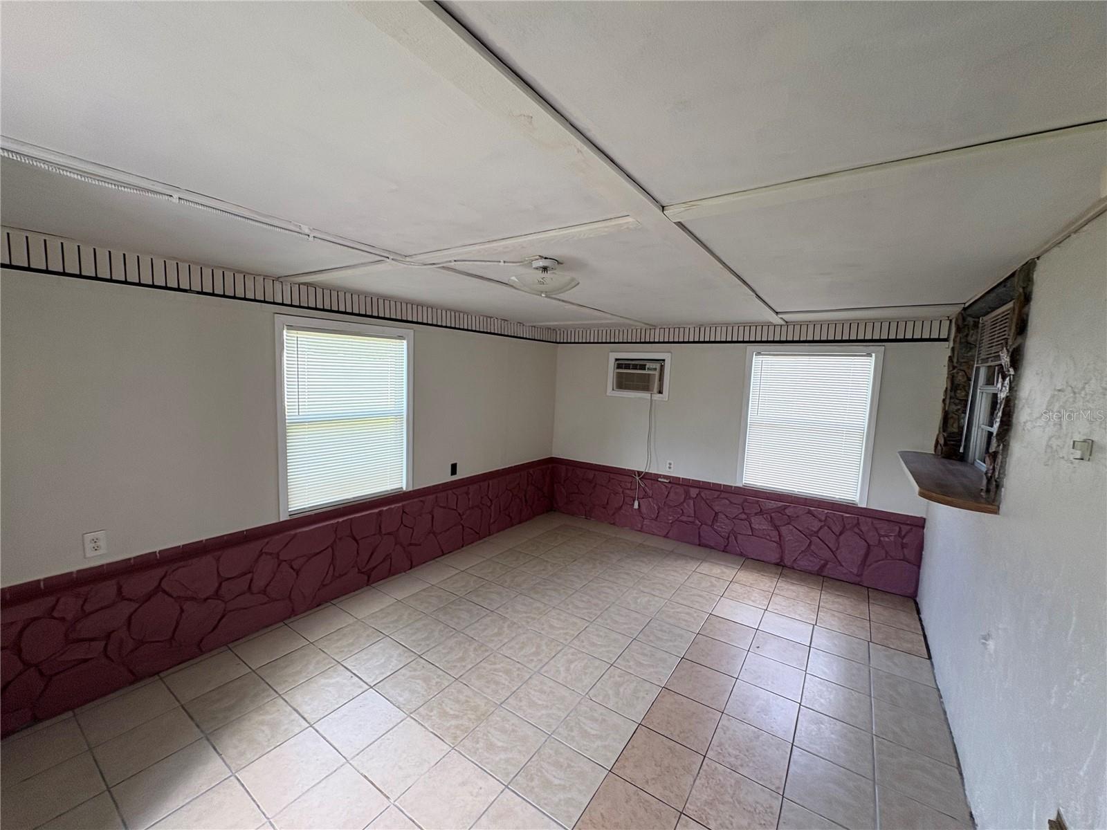 6259 108TH AVE N, PINELLAS PARK, FL, 33782