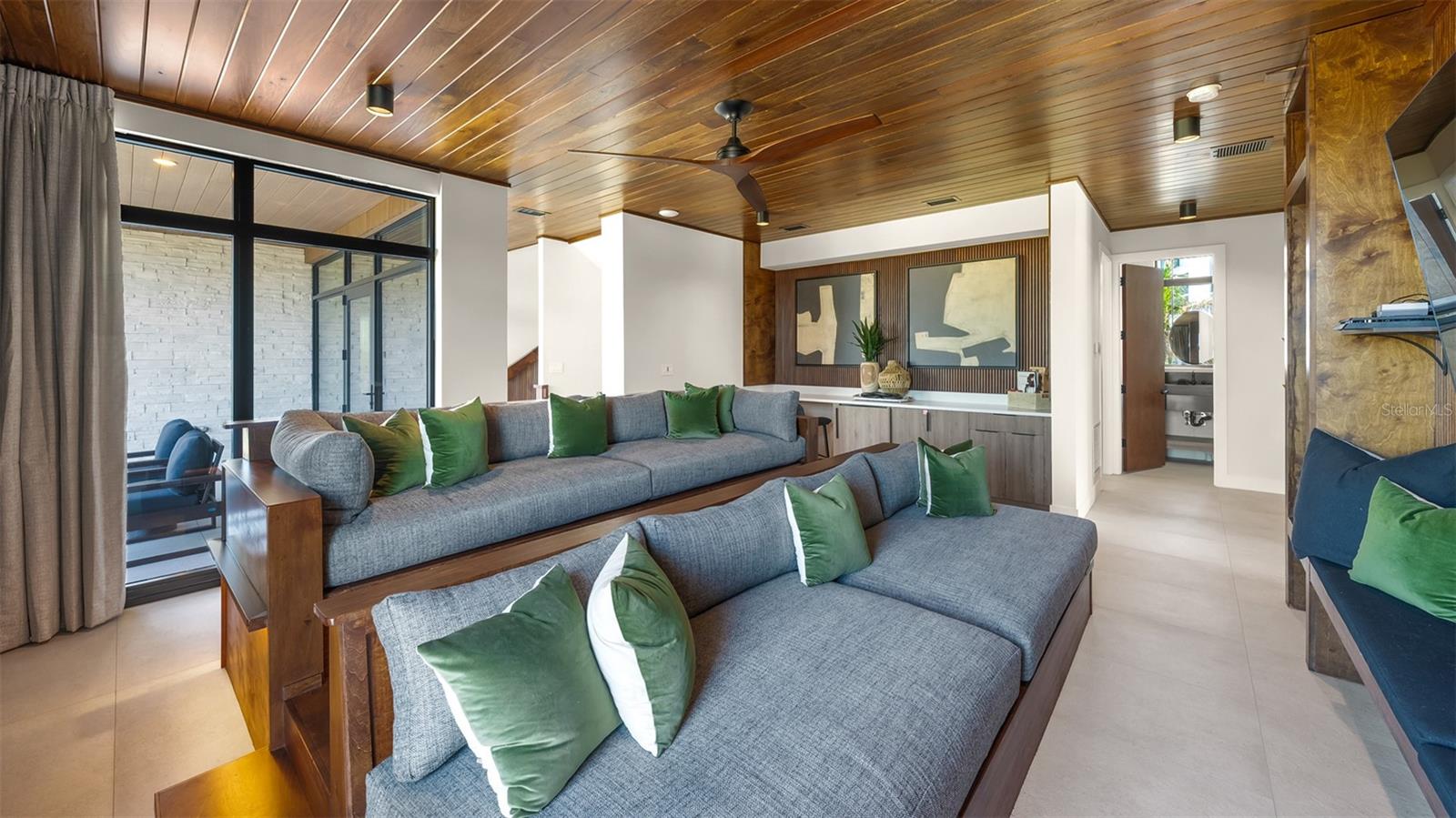 5507 CALLE DEL INVIERNO, SARASOTA, FL, 34242