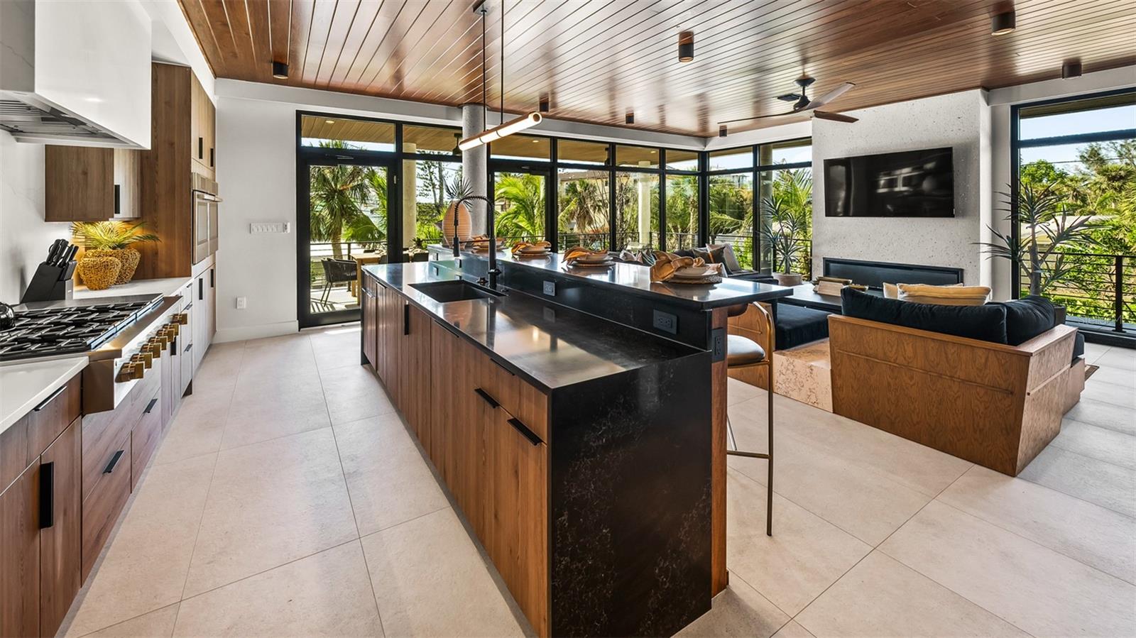 5507 CALLE DEL INVIERNO, SARASOTA, FL, 34242