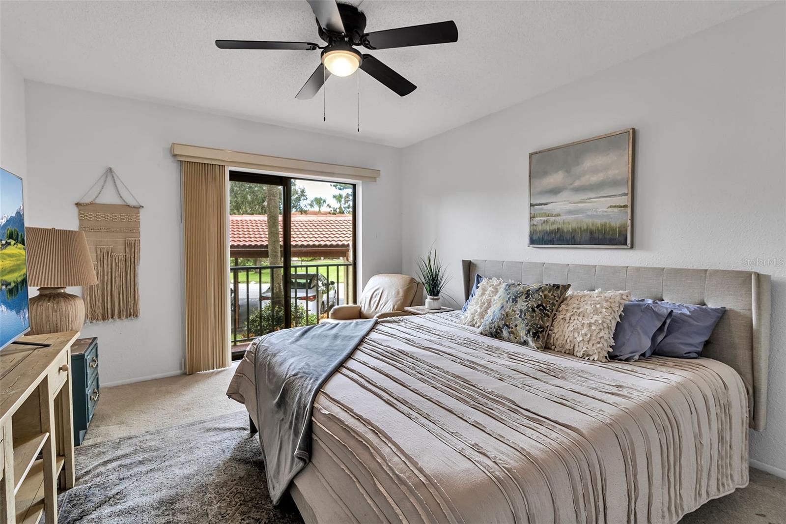 6472 SEAGULL DR #305, BRADENTON, FL, 34210