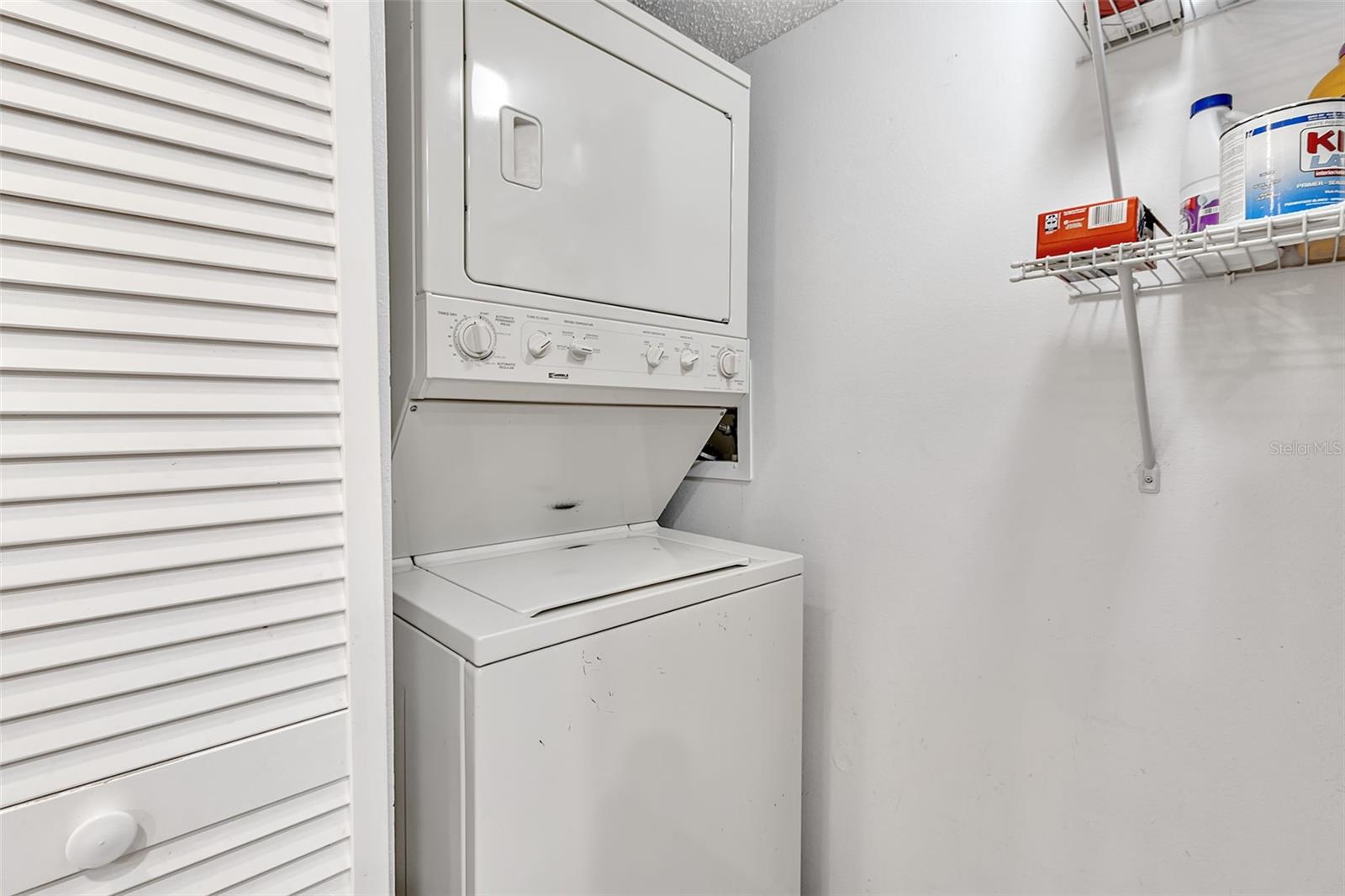 6472 SEAGULL DR #305, BRADENTON, FL, 34210