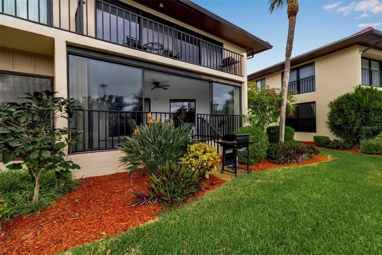 6472 SEAGULL DR #305, BRADENTON, FL, 34210