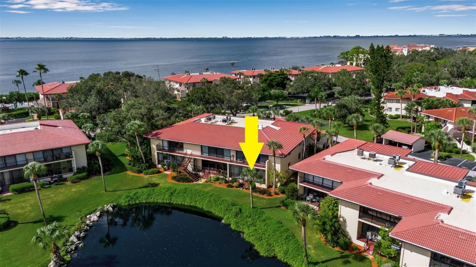 6472 SEAGULL DR #305, BRADENTON, FL, 34210