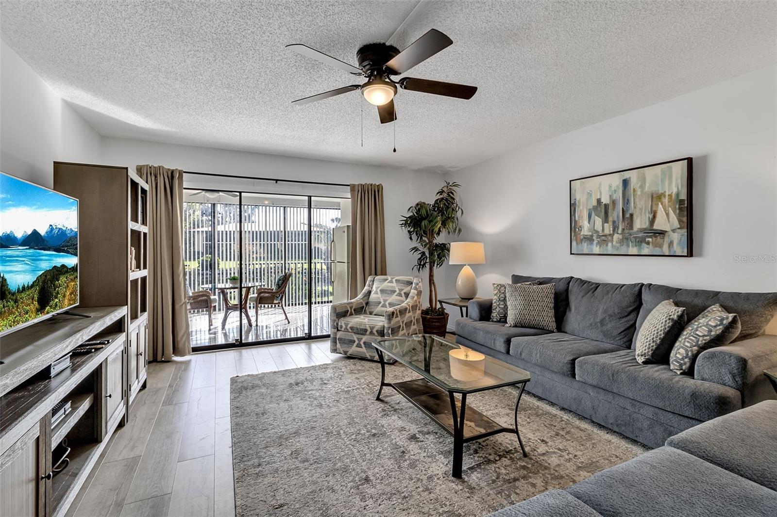 6472 SEAGULL DR #305, BRADENTON, FL, 34210