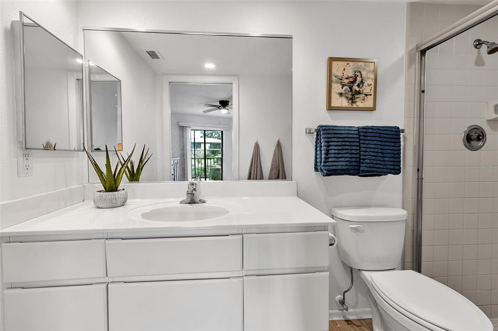 6472 SEAGULL DR #305, BRADENTON, FL, 34210