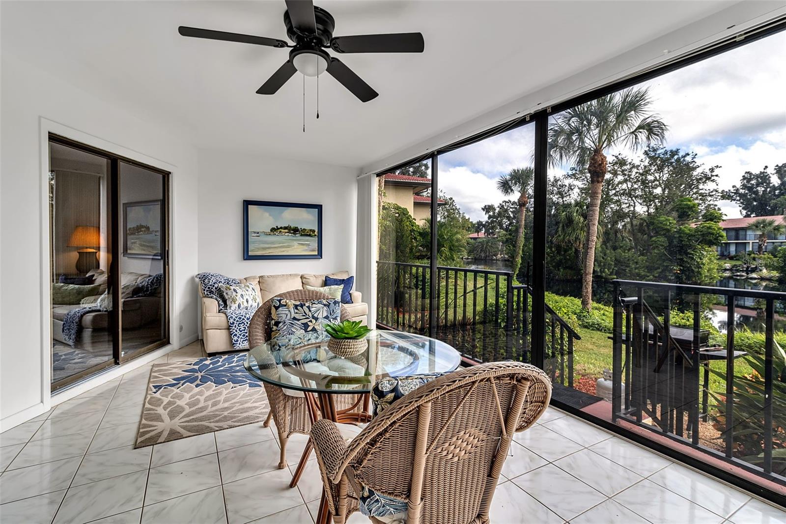 6472 SEAGULL DR #305, BRADENTON, FL, 34210
