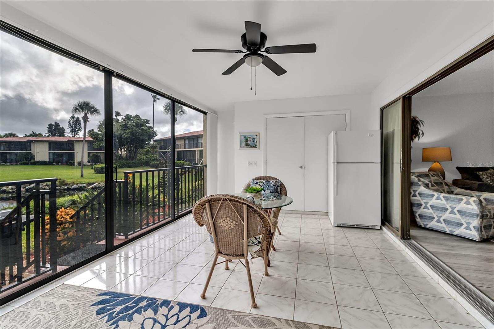 6472 SEAGULL DR #305, BRADENTON, FL, 34210