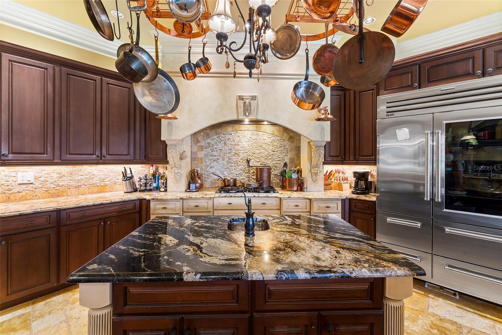 FC313266 Property Photo